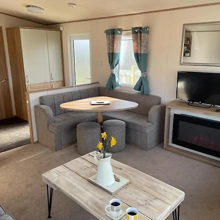 Beautiful District Rural Retreat 3 Bed Wifi - The Oakley